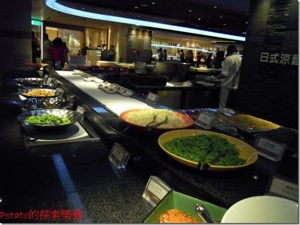 高雄漢神巨蛋海港餐廳。日式料理區。