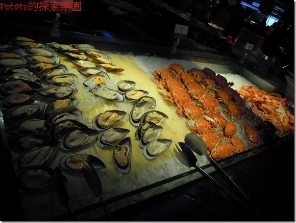 高雄漢神巨蛋海港餐廳。海鮮料理區。