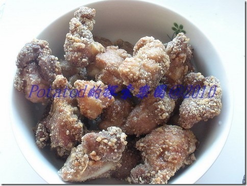 香噴噴的排骨酥湯04