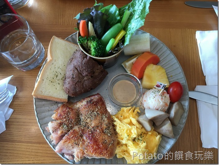 小日子咖啡嫩煎雞腿1