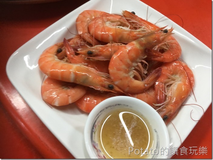 台南竹仔店海鮮燒烤清燙沙蝦