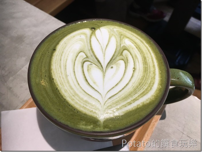 小巷裡的11號抹茶咖啡