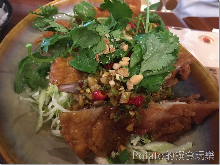 右手餐廳椒麻雞1