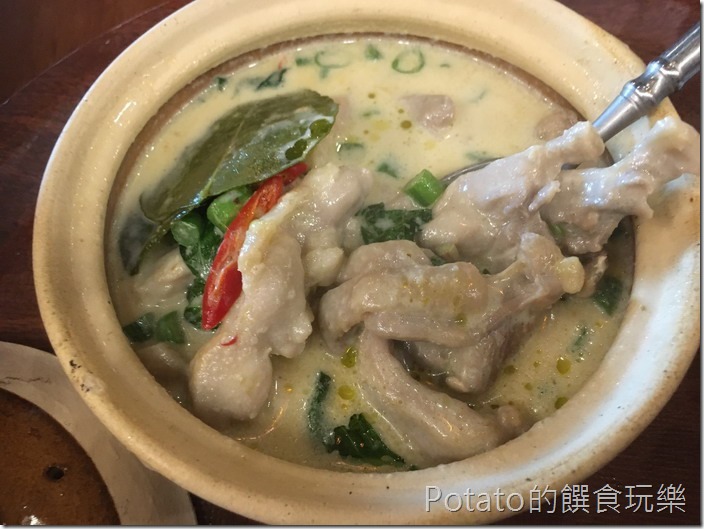 右手餐廳綠咖哩