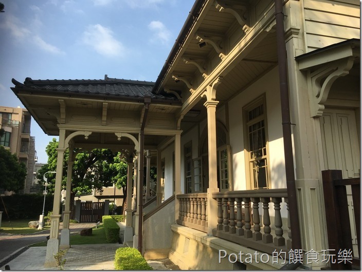 原台南廳長官邸牛腿形托架