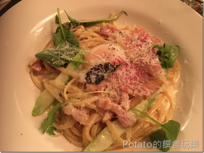 索緹餐酒館水波蛋麵1