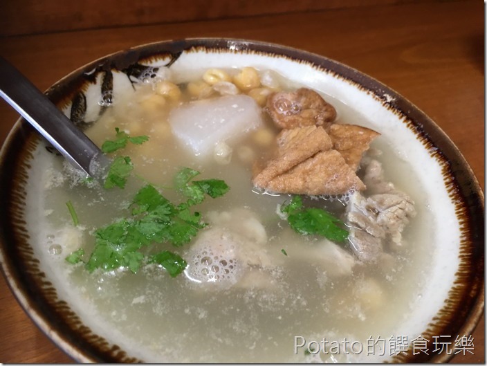 台南【小西腳碗粿】豆仔湯1