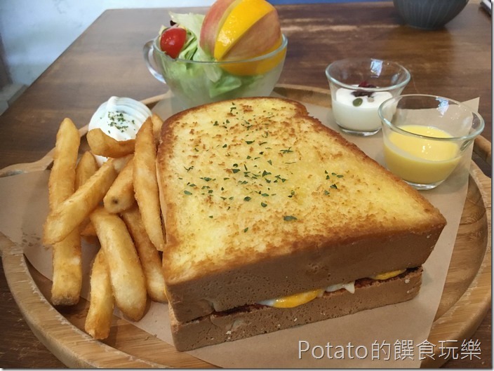 6吋盤早午餐五妃店早餐