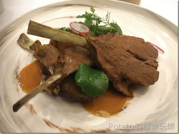 尼法法式餐廳羊肩排