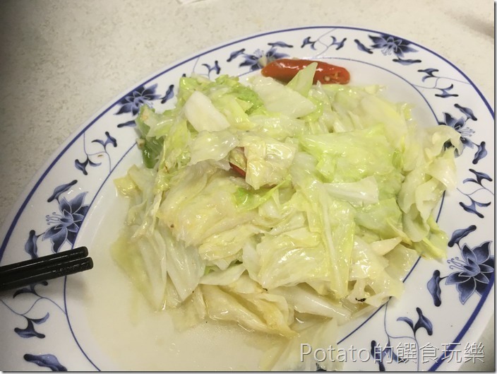 真好吃鵝肉店高麗菜