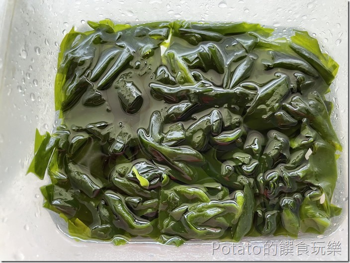 海帶芽涼拌菜食材