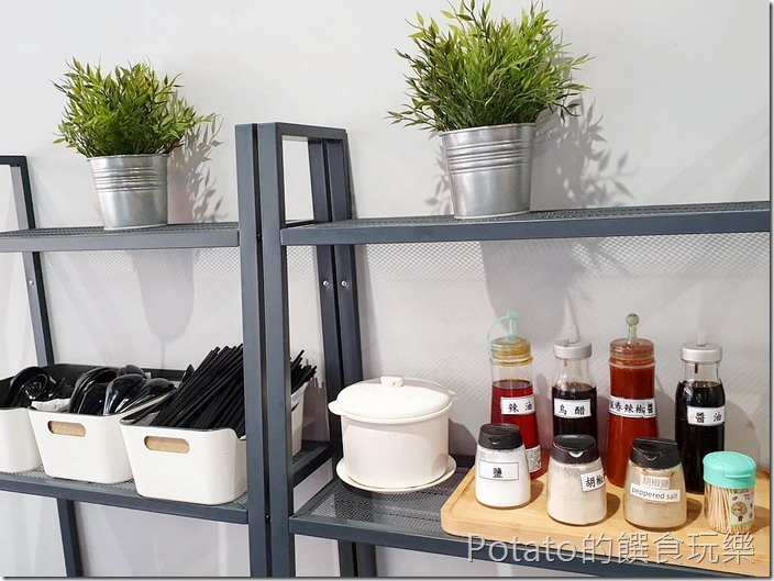 四方食事】麵食館自助區