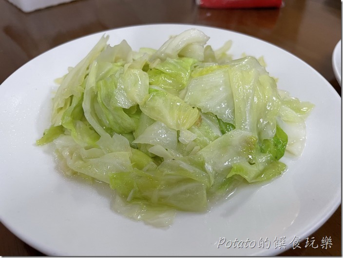 霧社名蘭飯店炒高麗菜