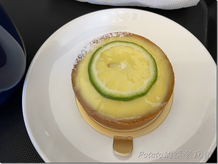 卡啡那台南市府店檸檬塔