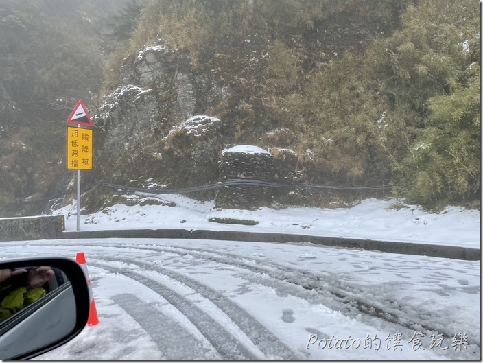 雪之武嶺窗外雪景