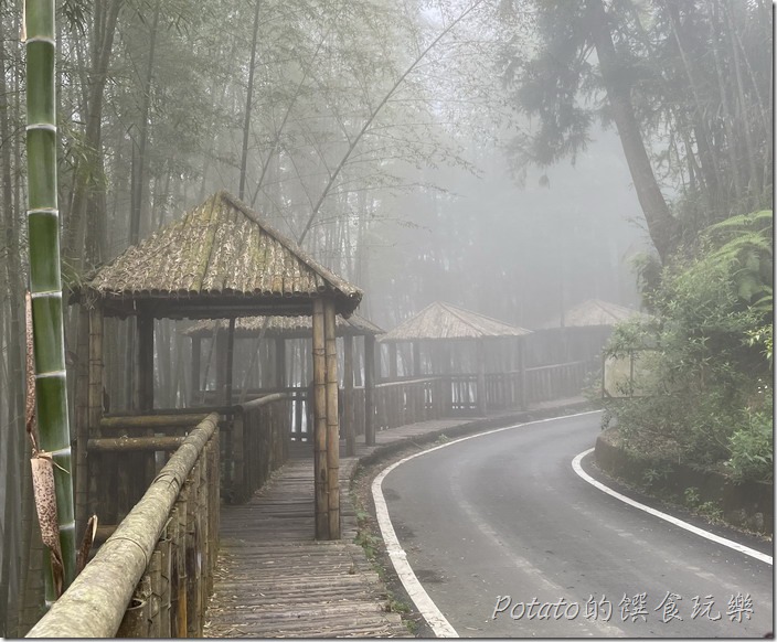 五元二角社區遊憩綠廊角亭5