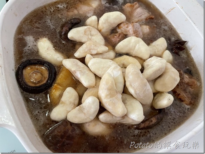 鳳梨燉菱角滷肉2