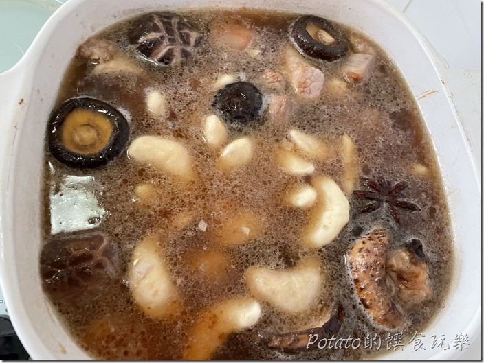 鳳梨燉菱角滷肉3