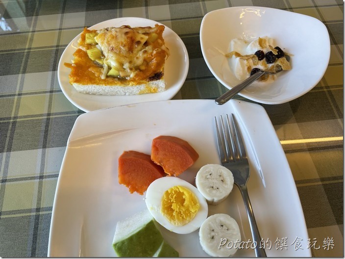 藍色珊瑚礁民宿早餐1