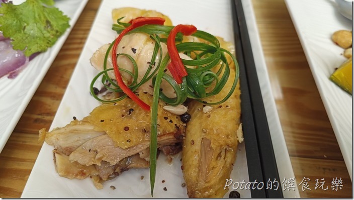 得恩亞納特色餐雞肉1