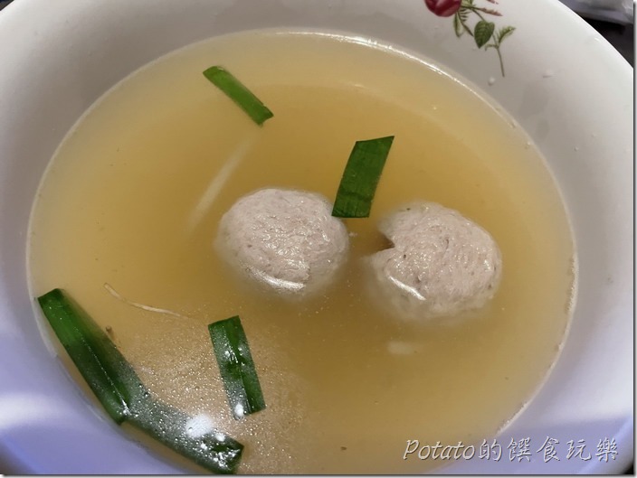 鳳姐鴨肉飯貢丸湯