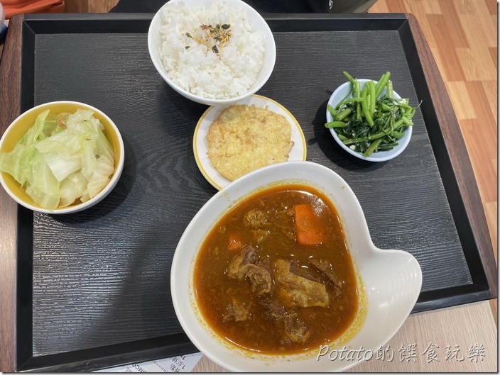 本比一家紅燒牛腩